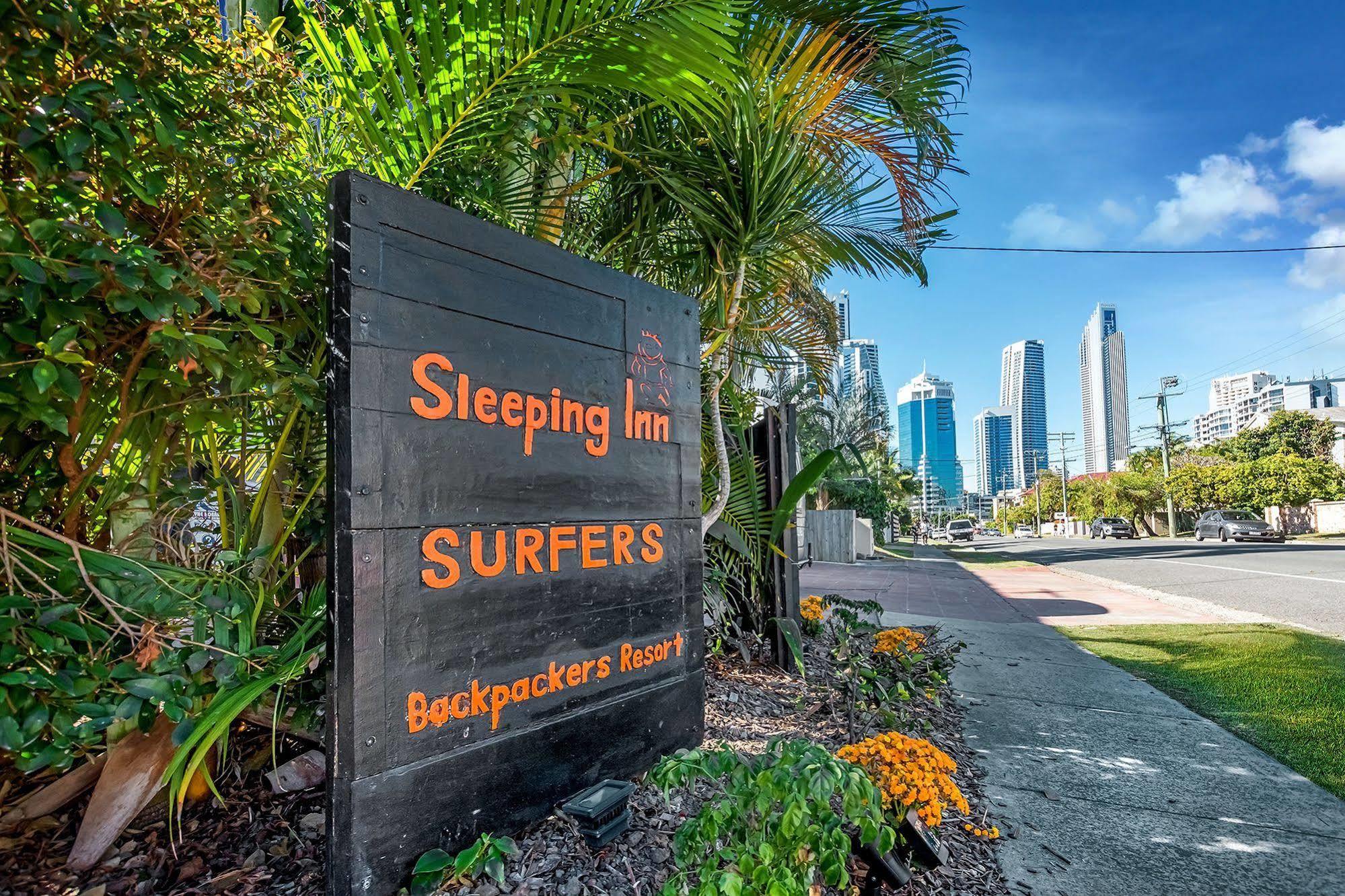 Sleeping Inn Backpackers Resort Gold Coast Exterior foto